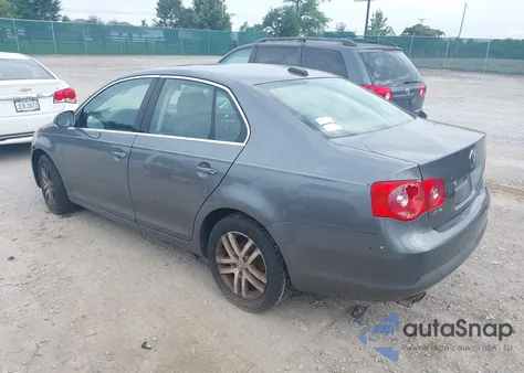 2006 Volkswagen Jetta 2.5 Option Package 1 from USA, damaged, VIN 3VWSF71K96M795892